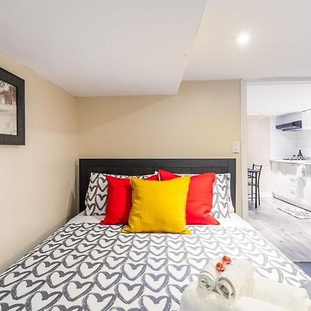 Newly Renovated - Cozy 1Br Apt With Netflix - Prime Location Toronto Exterior foto