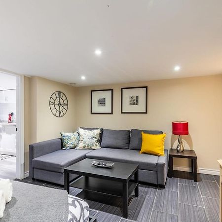 Newly Renovated - Cozy 1Br Apt With Netflix - Prime Location Toronto Exterior foto