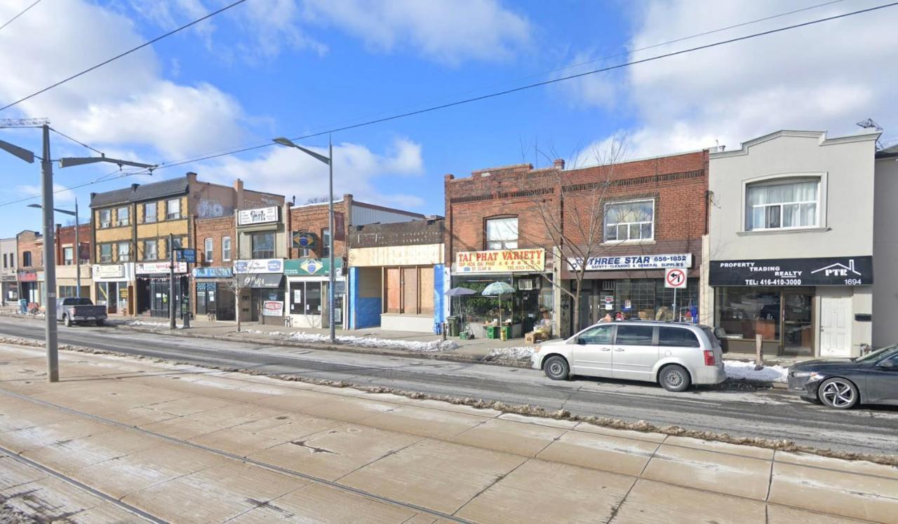 Newly Renovated - Cozy 1Br Apt With Netflix - Prime Location Toronto Exterior foto